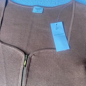 Abercrombie & Fitch Women's Beige Zip Up Top